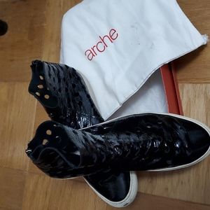 Arche TBATO Sneaker